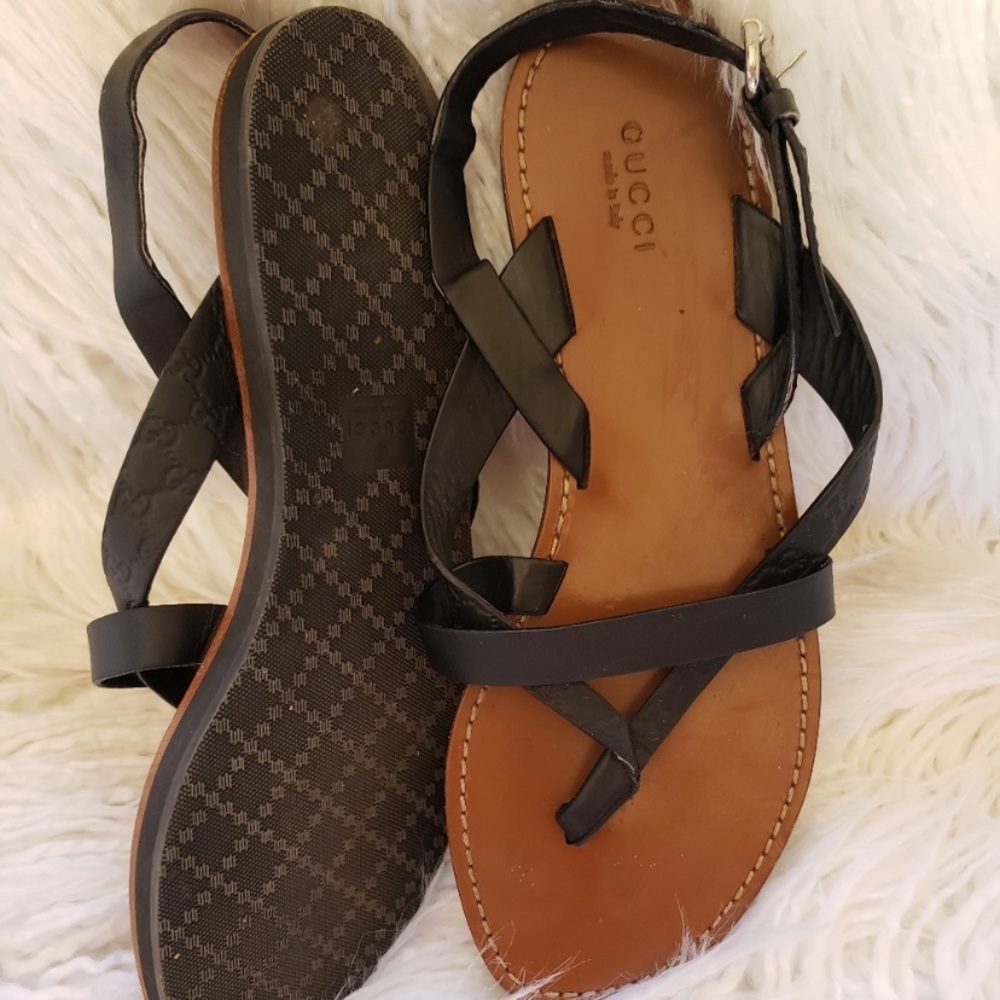 Women’s Gucci sandals, size 7